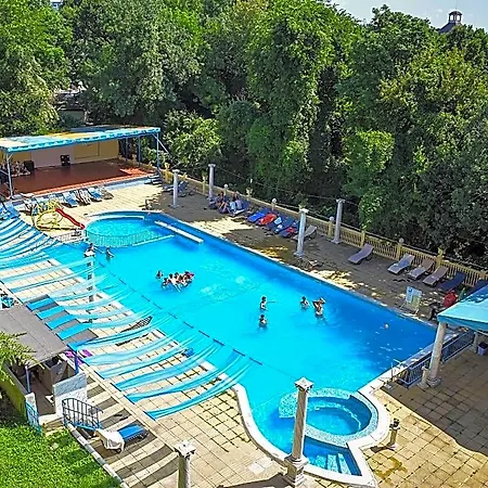 Dana Palace Hotel Warna